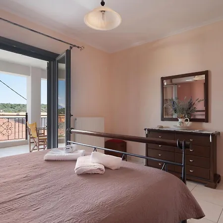 Lakis Superior Apartament Spartokhórion