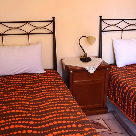 Lakis Superior Apartment Apartment