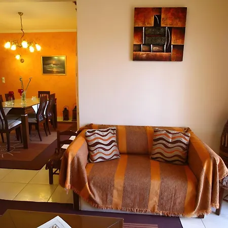 Apartment Lakis Superior Apartment