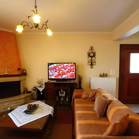 Apartment Lakis Superior Apartment