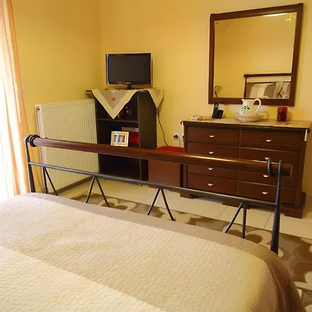Lakis Superior Apartment Apartment *